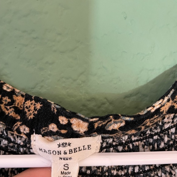 Mason & Belle | Floral Long Sleeve Tassel Blouse - Picture 4 of 7